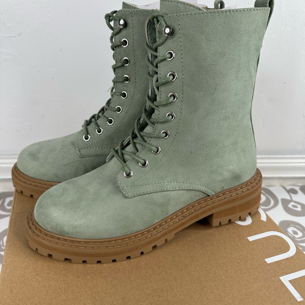 JustFab Briar Seagrass Lace-Up Front Side Zipper Boots Booties US Sz 5.5